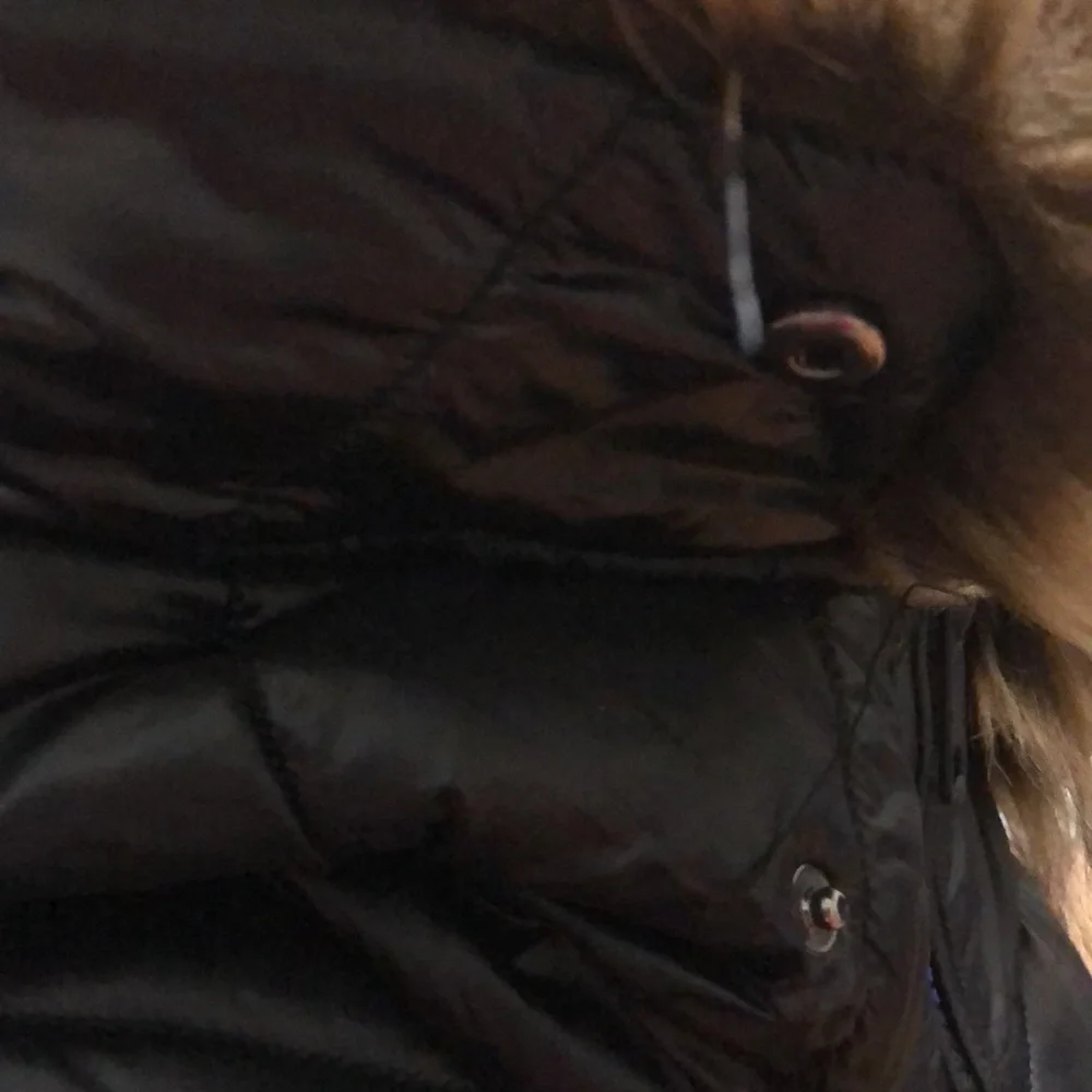 H&M Shiny Puffer Jacket - Picture 3 of 7